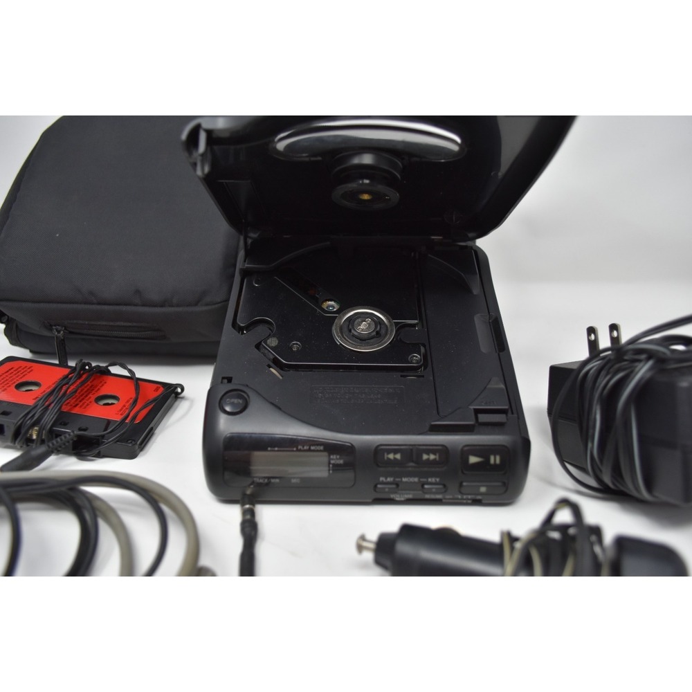 Vintage Sony D-180K Car Discman Portable CD Player Complete Kit Case Adapter - Picture 7 of 10
